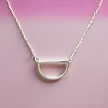 Load image into Gallery viewer, U-Shaped Necklace