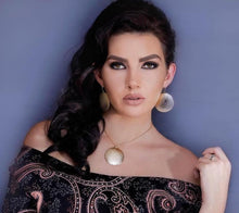 Load image into Gallery viewer, Silver Hammered Circle Earrings