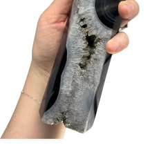 Load image into Gallery viewer, Black Banded Agate Point