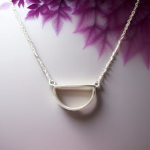 Load image into Gallery viewer, U-Shaped Necklace