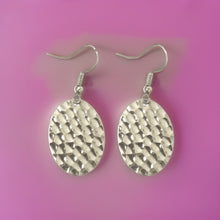 Load image into Gallery viewer, Hammered Small Flat Oval Dangle Earrings