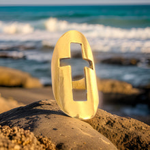 Load image into Gallery viewer, Cross Shield Ring