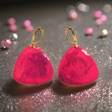 Load image into Gallery viewer, Pink & Purple Hand Painted Marbleized Guitar Pick Earrings