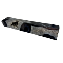 Load image into Gallery viewer, Black Banded Agate Point
