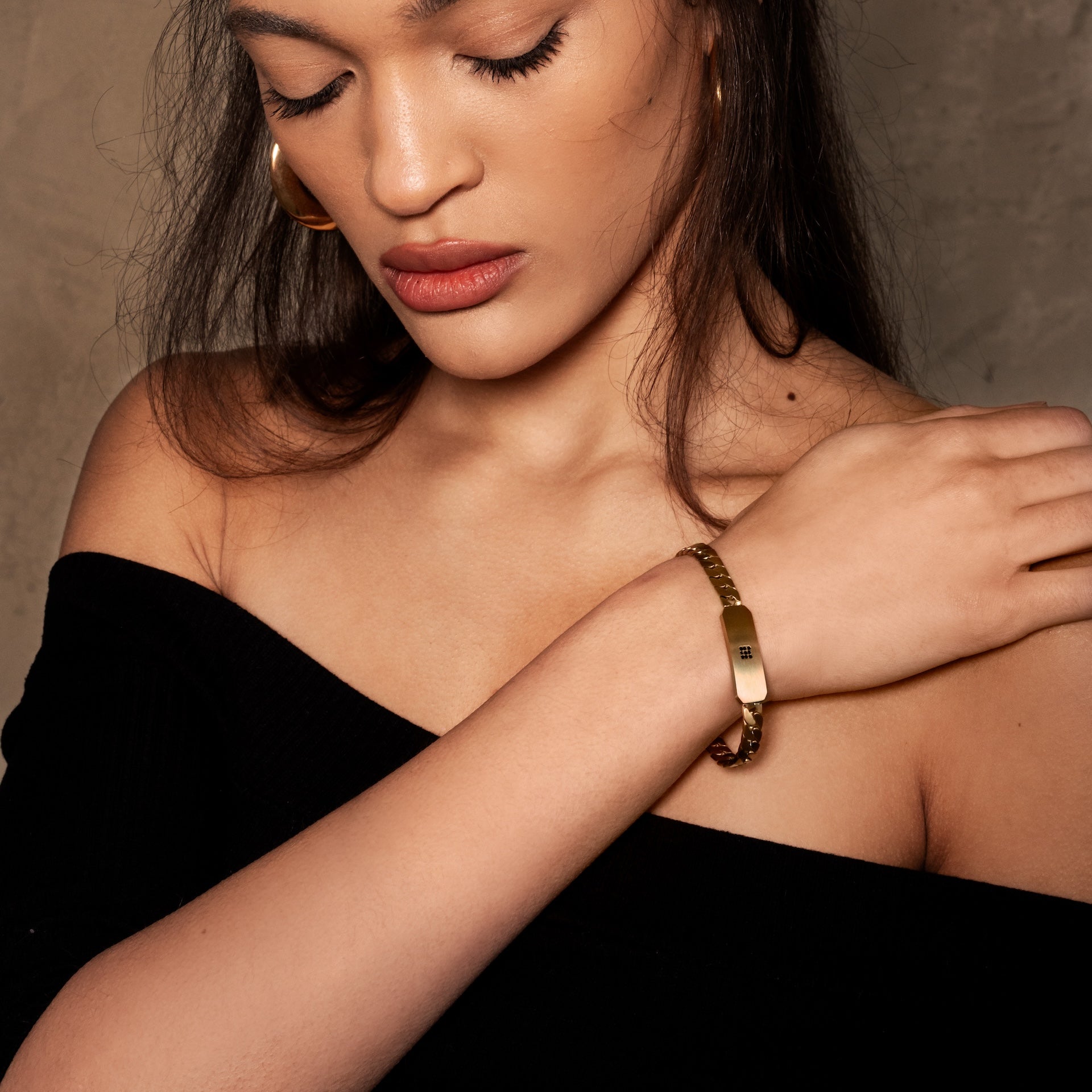 Matte Stone Accent Bar Bracelet