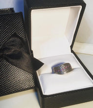 Load image into Gallery viewer, Silver Sandy Ring with Crystals
