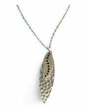 Load image into Gallery viewer, Silver Navette Sun Rays Silver Necklace
