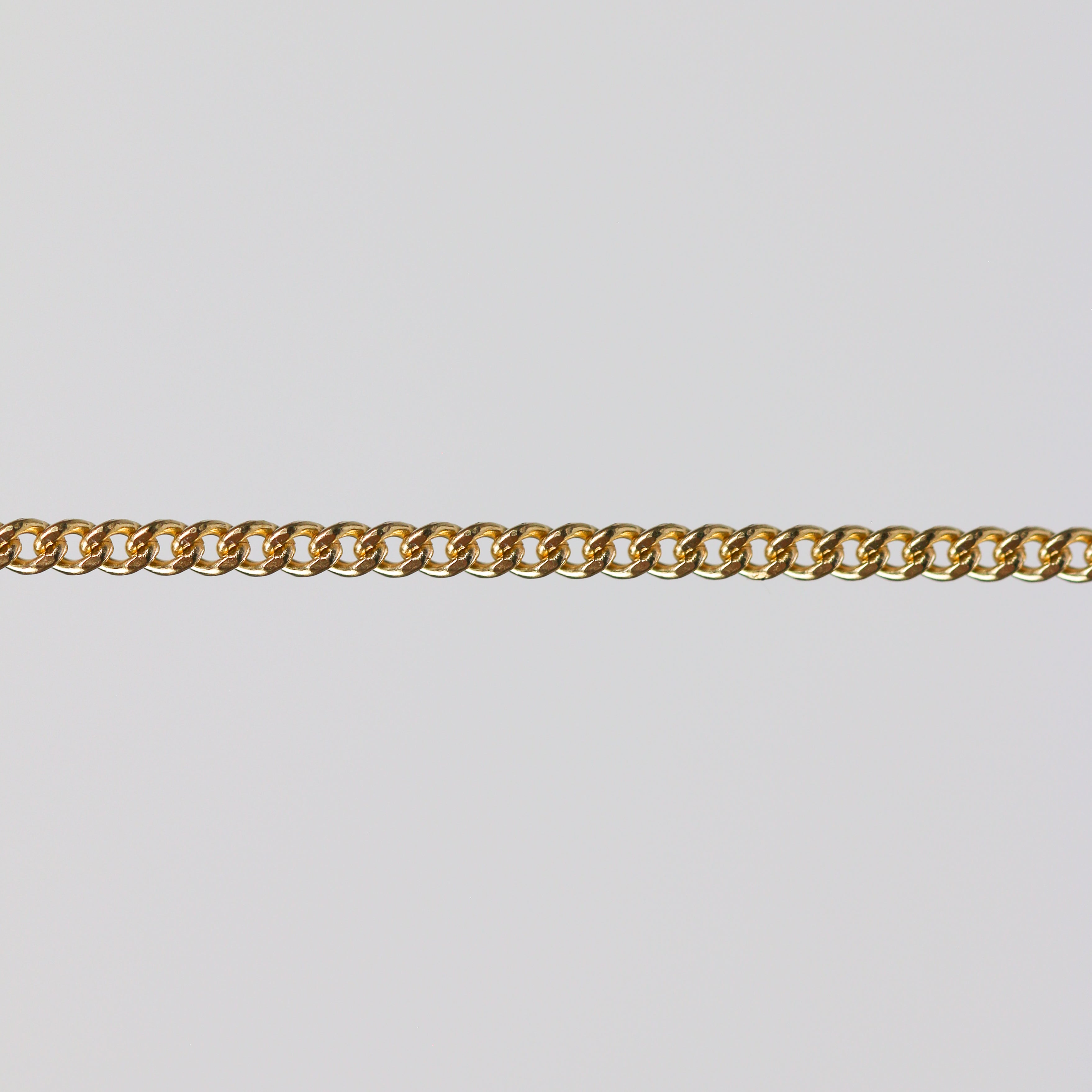 Maria Permanent Jewelry Chain, Curb Chain Design, Flat Lay Links, Available in Gold Options and Silver