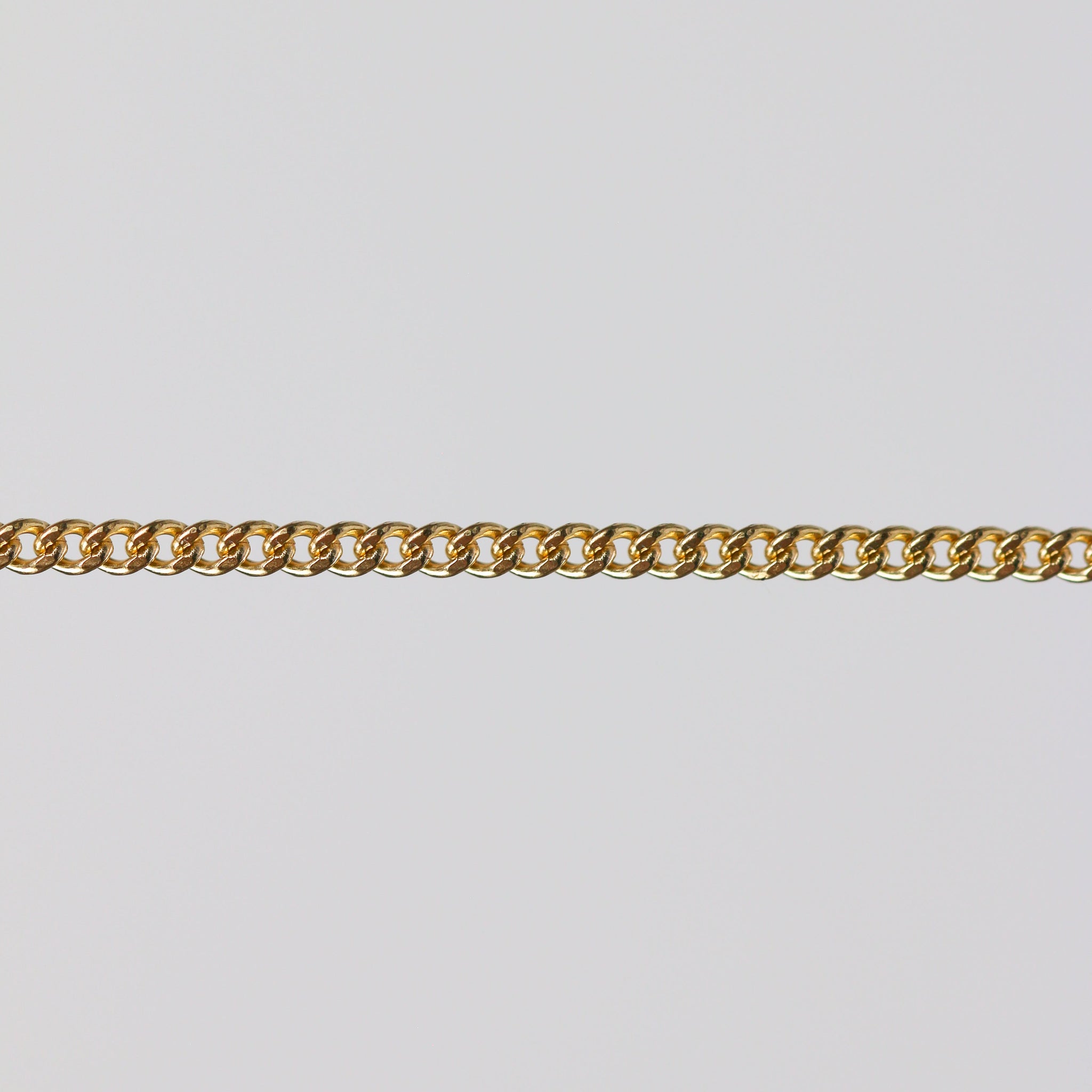 Maria Permanent Jewelry Chain, Curb Chain Design, Flat Lay Links, Available in Gold Options and Silver