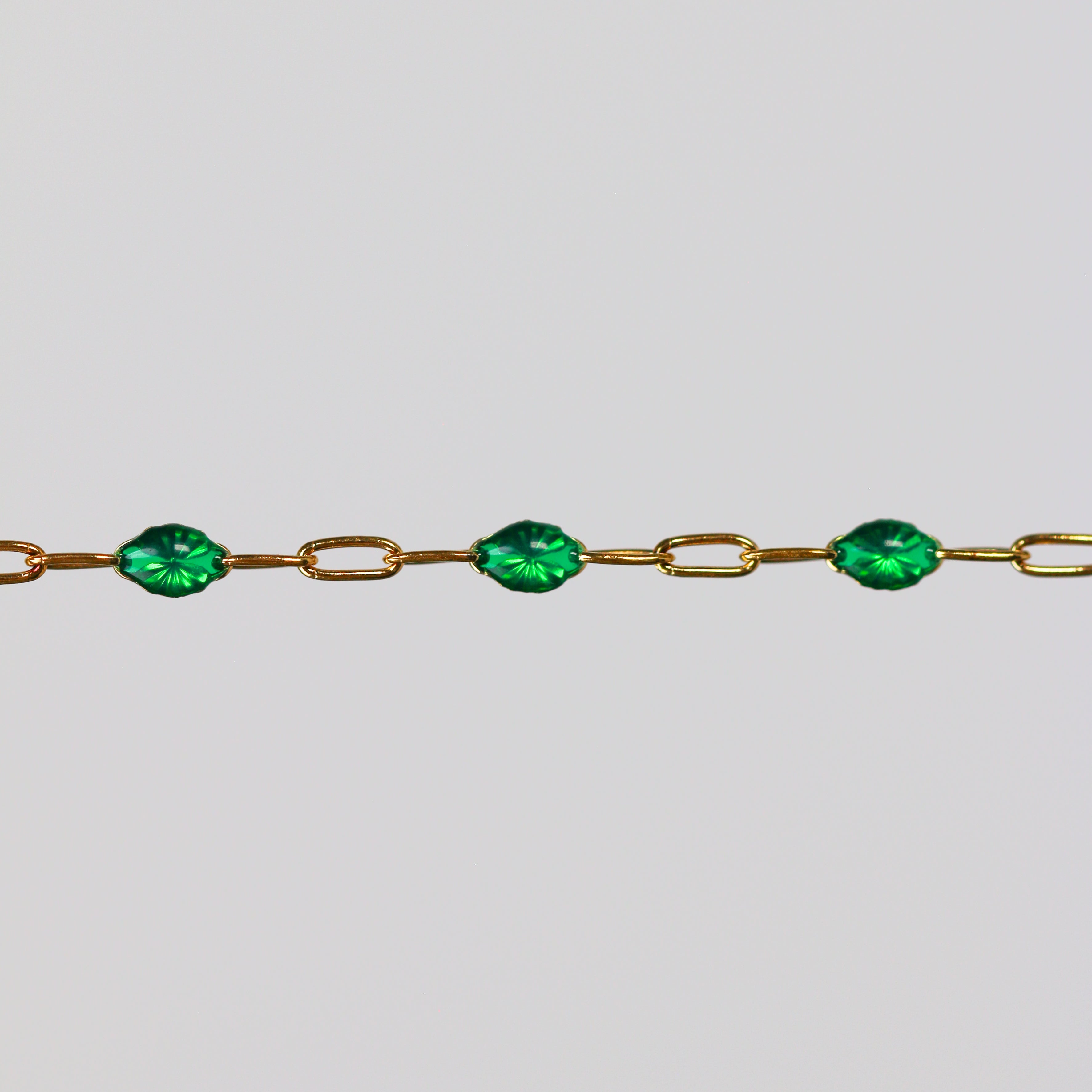 Esmerelda Permanent Jewelry Chain, Emerald Green Enamel Design, Cable Links, Available in Gold Filled and Sterling Silver