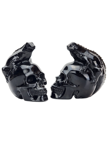 Obsidian Lizard Skull