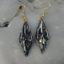Load image into Gallery viewer, Hand Painted Black &amp; White Marbleized Hammered Wavy Dangle Earrings
