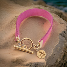 Load image into Gallery viewer, The Urban Charm Pink Leather Color Band Bracelet
